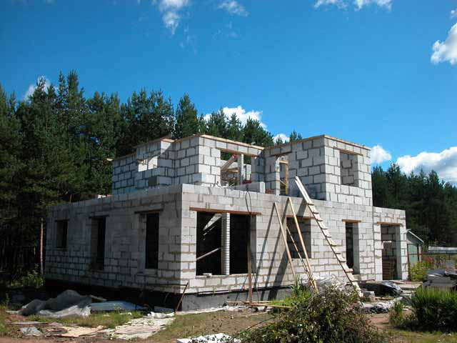 строительство дома из блоков